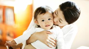 Read more about the article Is It Safe For A Mother To Kiss Her Baby?