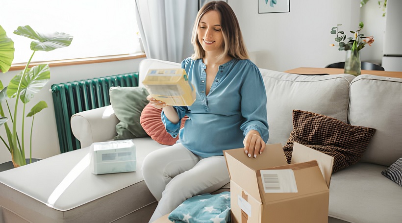 Read more about the article When To Start Buying Baby Stuff?