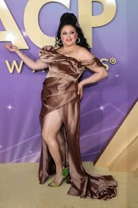 Michelle Buteau Parents, Age, Height, Ethnicity, Siblings, Husband, Net