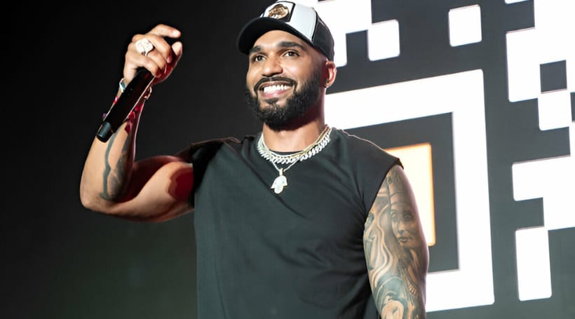 Read more about the article Tyler Lepley Parents, Age, Height, Nationality, Girlfriend, Kids, Wife, Net Worth