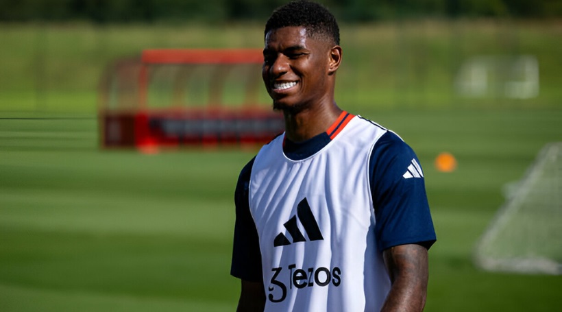 Read more about the article Marcus Rashford Parents, Age, Height, Wife, Siblings, Transfer, Net Worth