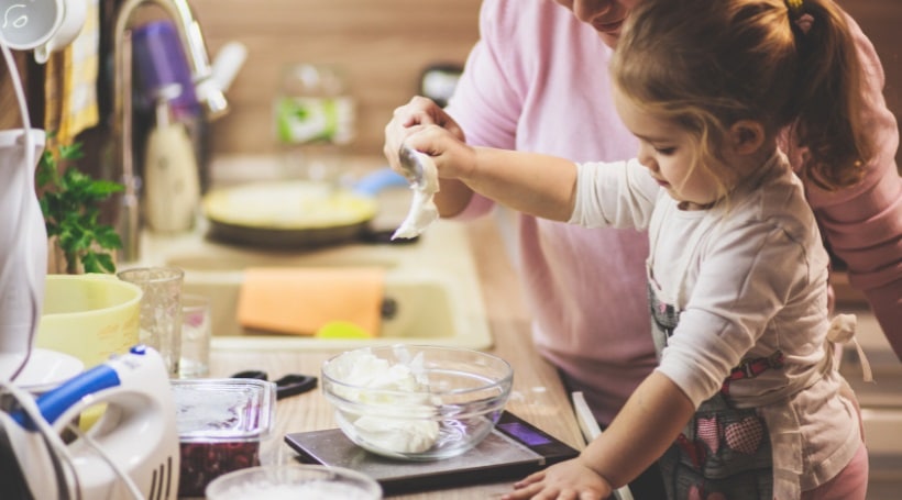 Read more about the article Essential Cooking Techniques Every Mom Should Know