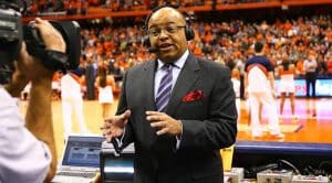 Read more about the article Mike Tirico’s Impact on Sports Broadcasting: A Look at His Legacy in Journalism