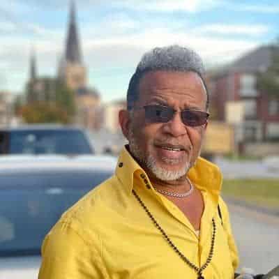 You are currently viewing Carlton Pearson Net Worth 2025: Revealing the Surprising Figures