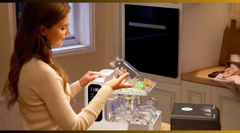You are currently viewing The Bottle Pile-Up No One Talks About — And Why Moms Are Rethinking the Best Bottle Washer
