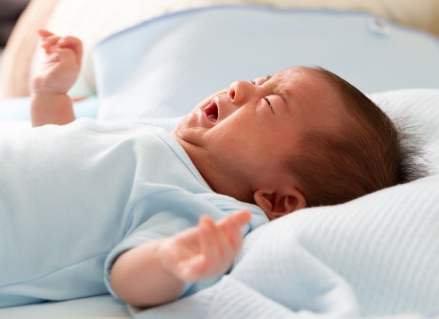 baby constipation causes, symptoms, and home care tips