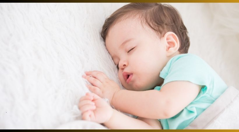 You are currently viewing Baby Sleep Schedule by Age: A Complete Month-By-Month Guide