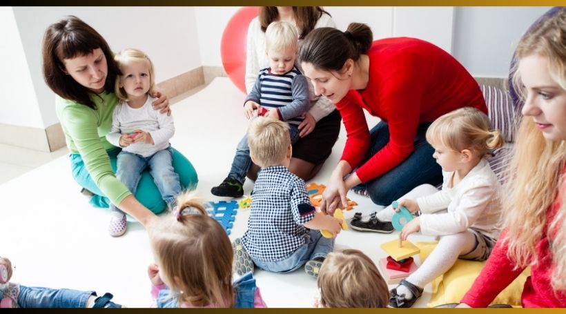 how moms can maintain healthy friendships after having children